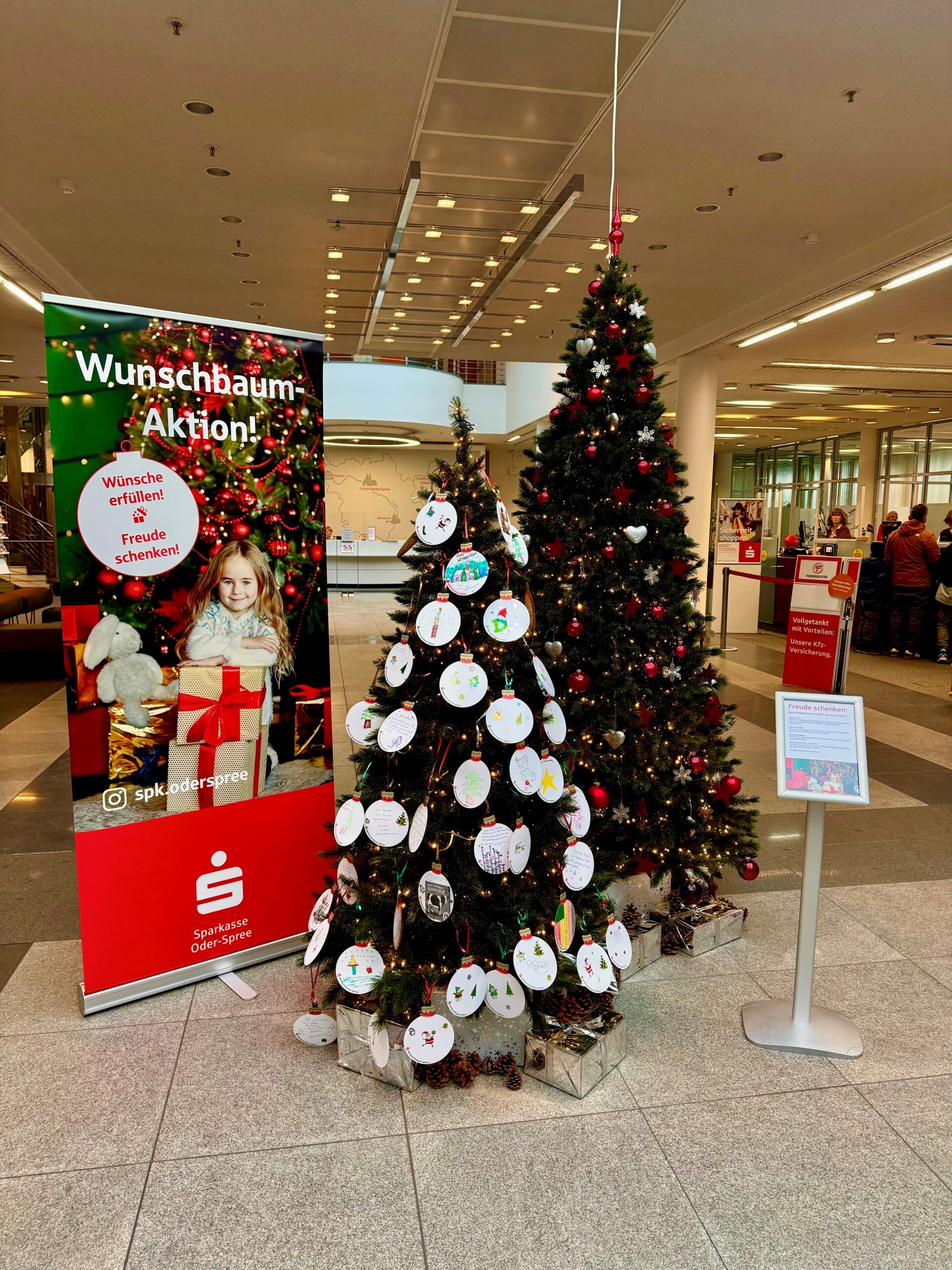 Wunschbaumaktion der Sparkasse Oder-Spree