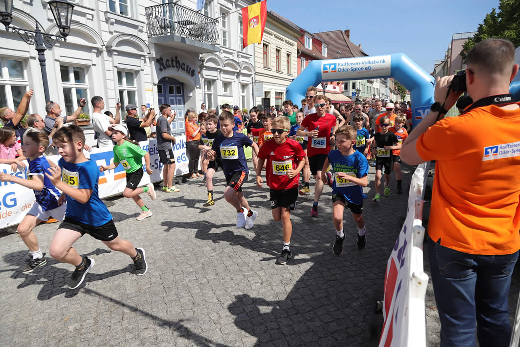 Bis zum 18. Mai 2025 noch anmelden für den 12. Beeskower Altstadtlauf