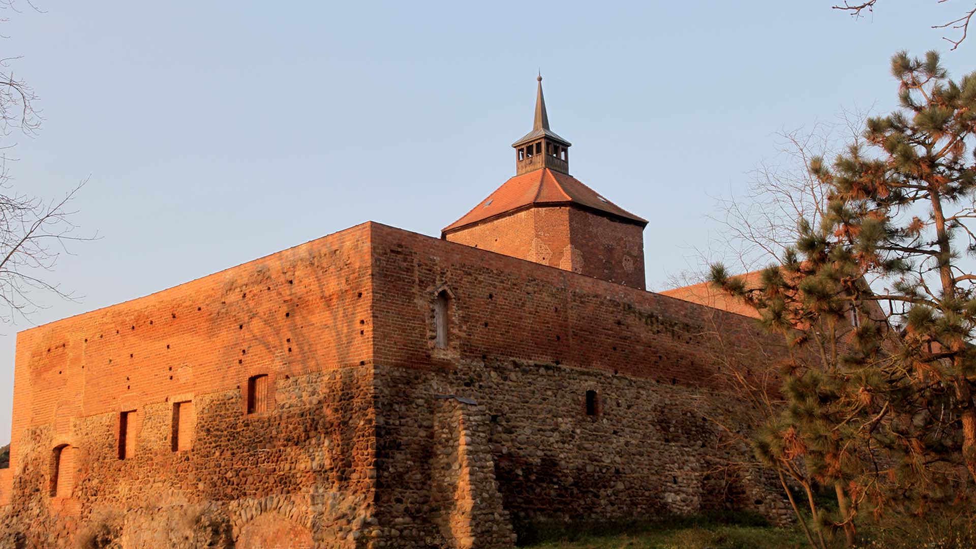 Tag des offenen Denkmals 2025 auf Burg Beeskow