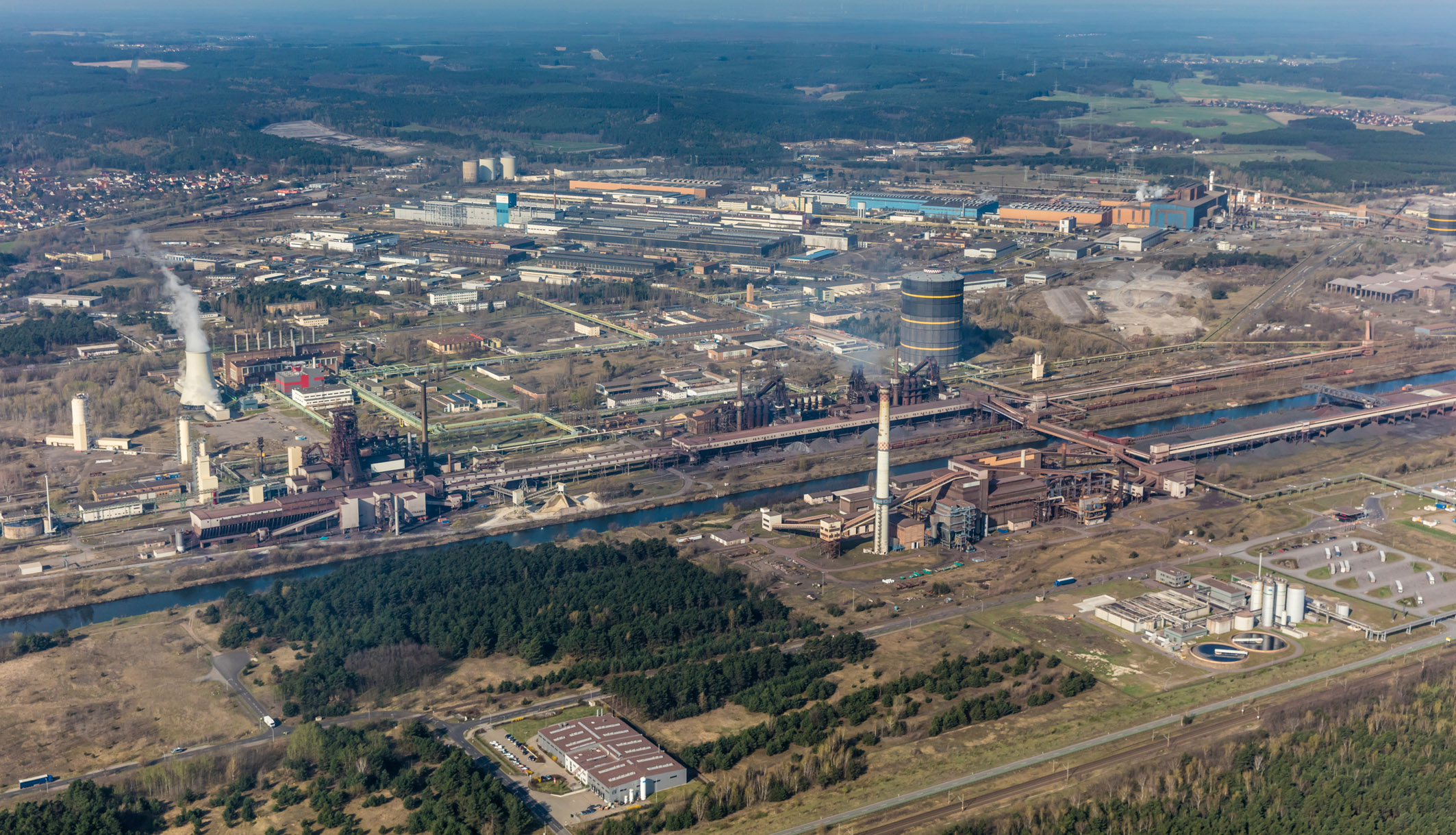 Großübung bei ArcelorMittal: 420 Einsatzkräfte trainieren Ernstfall
