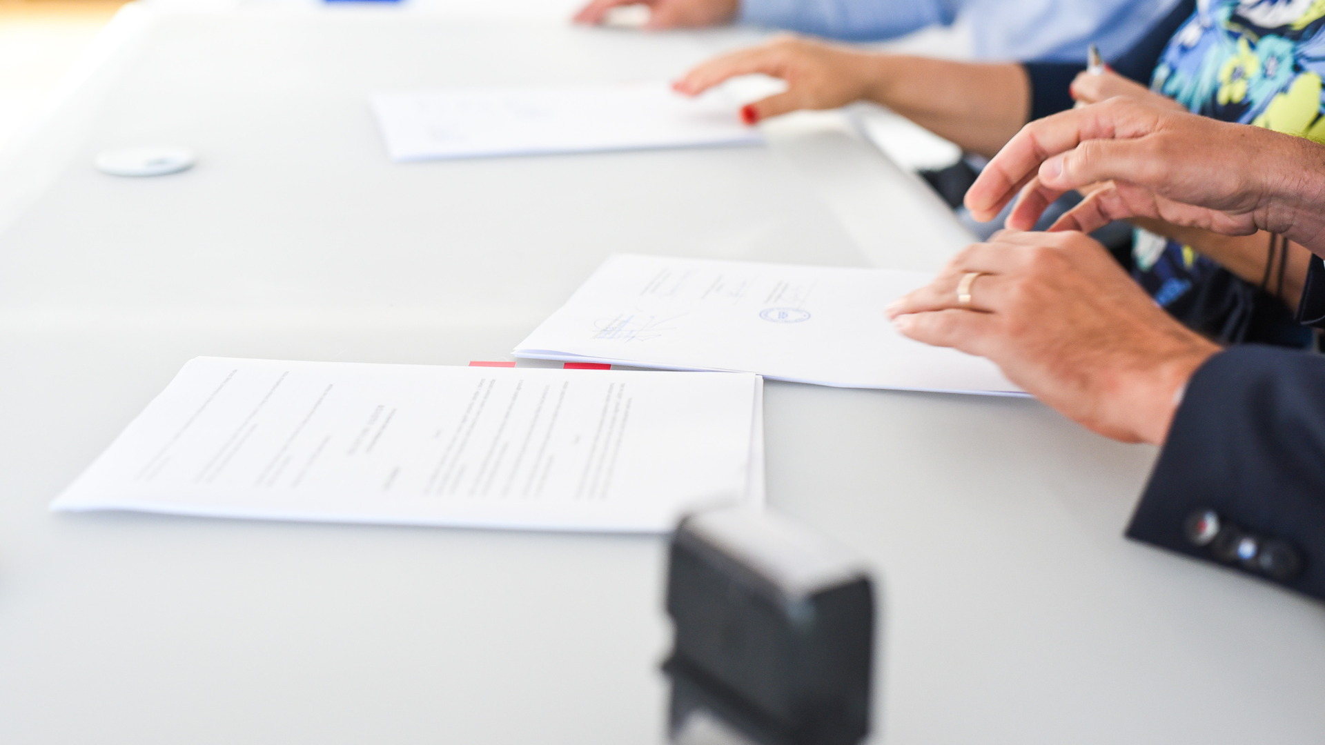 Landesregierung und Gewerkschaften einigen sich auf Maßnahmenpaket für attraktiveren öffentlichen Dienst