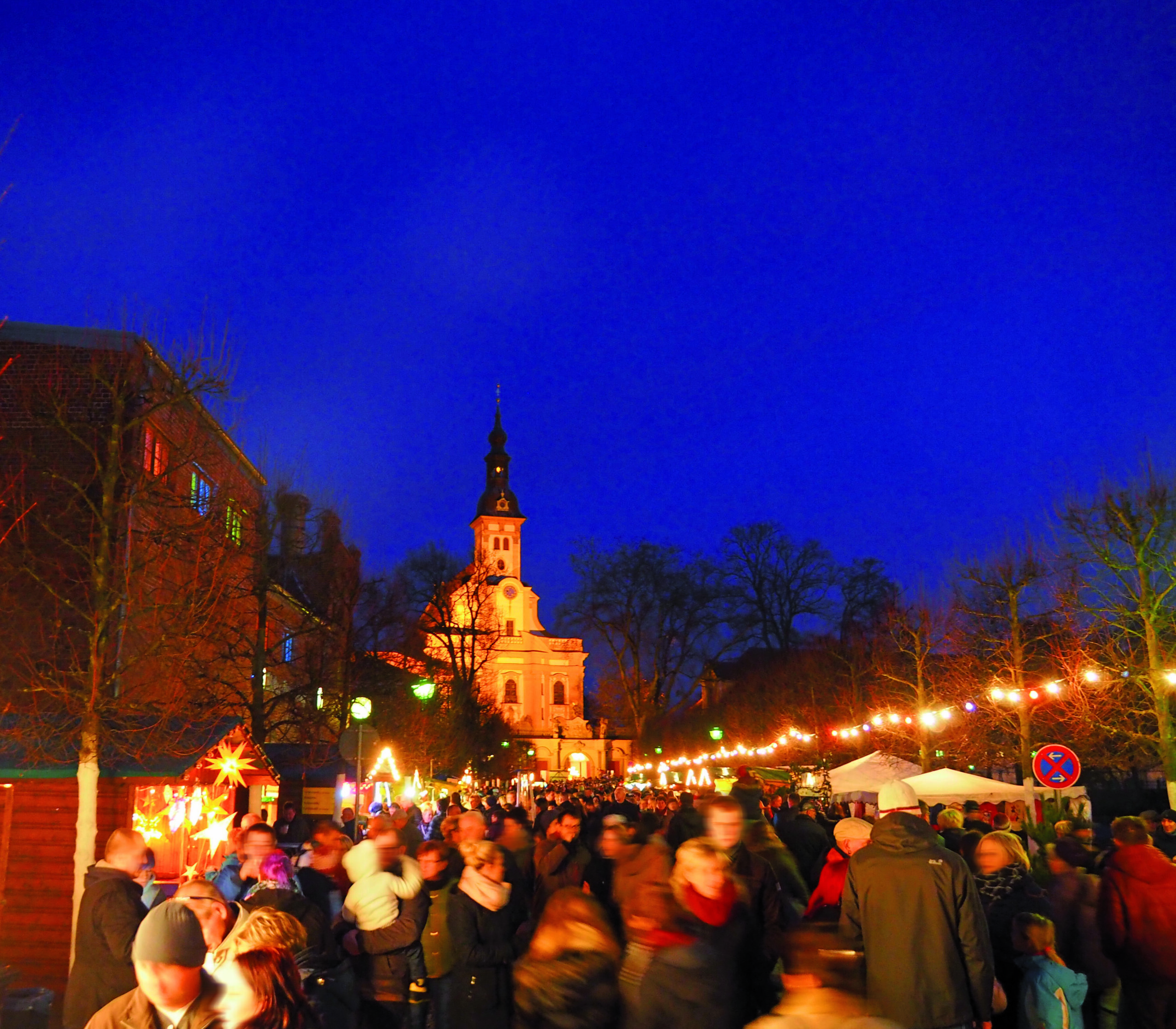 Märchenweihnachtsmarkt verzaubert Kloster Neuzelle