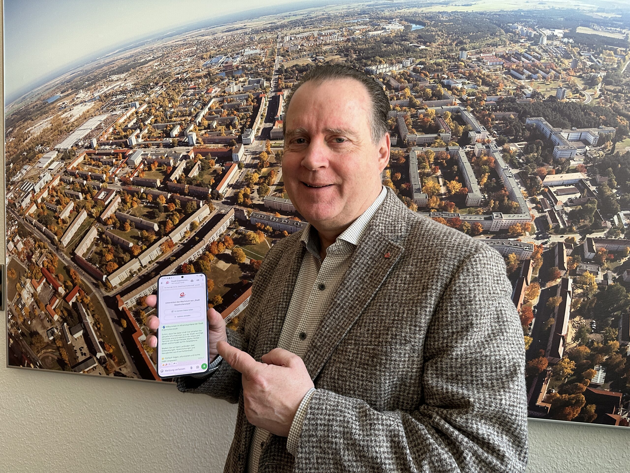 Stadt Eisenhüttenstadt startet eigenen WhatsApp-Kanal