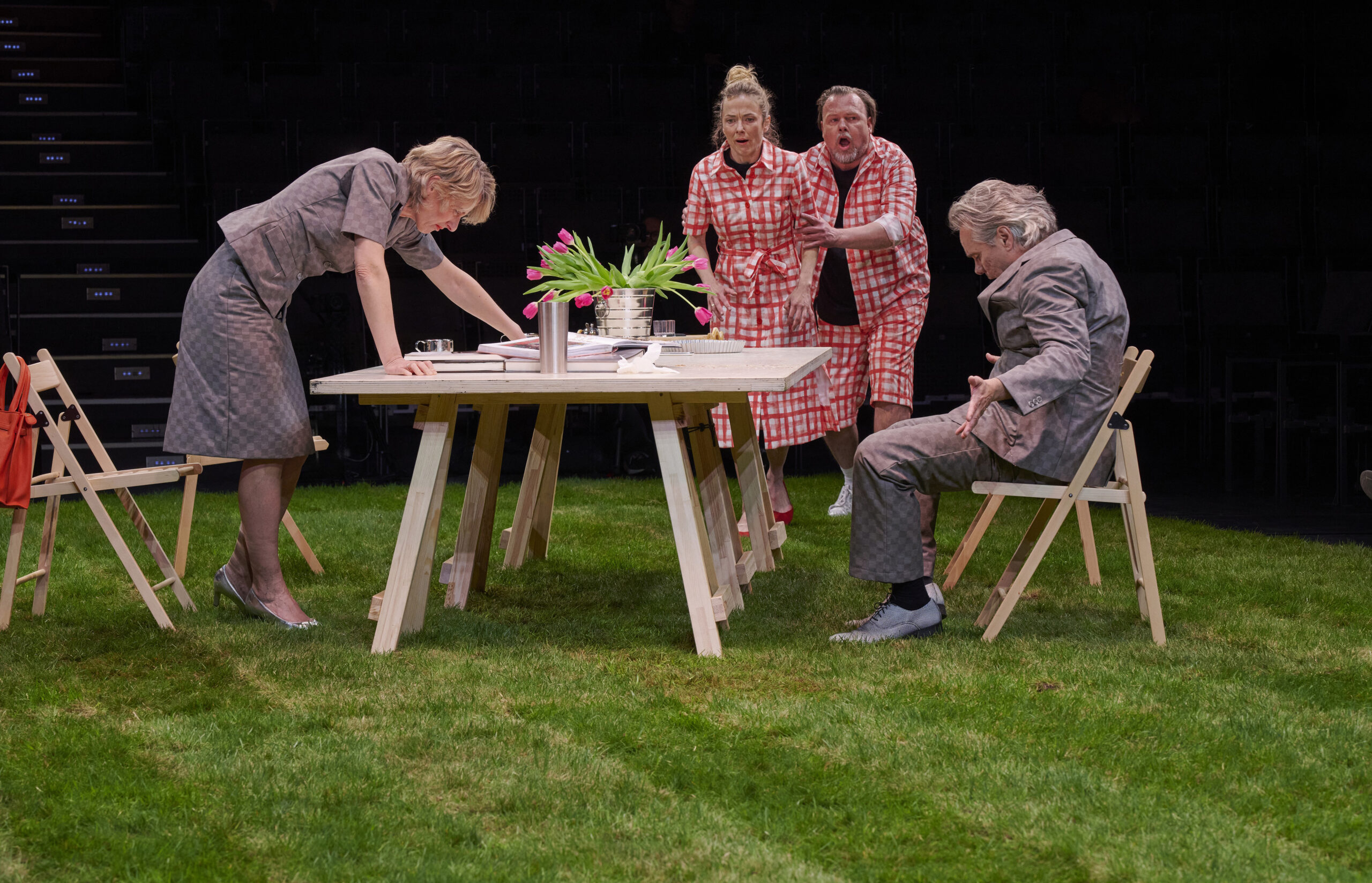 Wenn der Lack der Zivilisation bröckelt: „Der Gott des Gemetzels“ im Kleist Forum