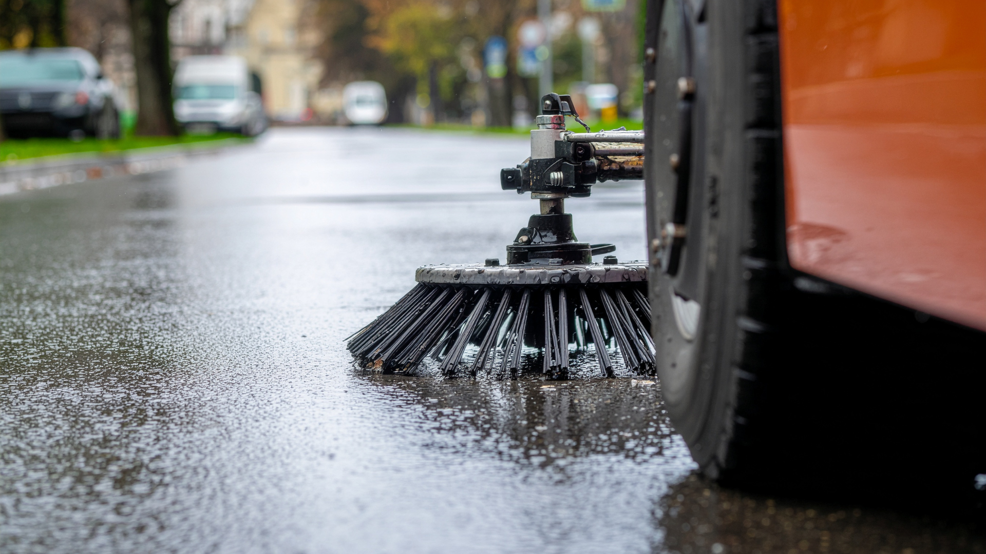 Straßenreinigung in Fürstenwalde wird neu geregelt – viele Anlieger werden finanziell entlastet