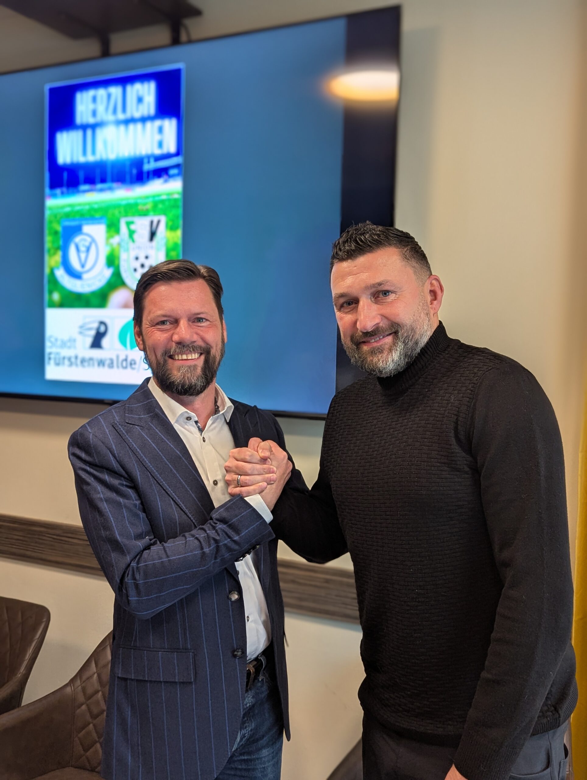 Regionalliga-Fußball bleibt in Fürstenwalde: VSG Altglienicke verlängert in der Spree-Arena