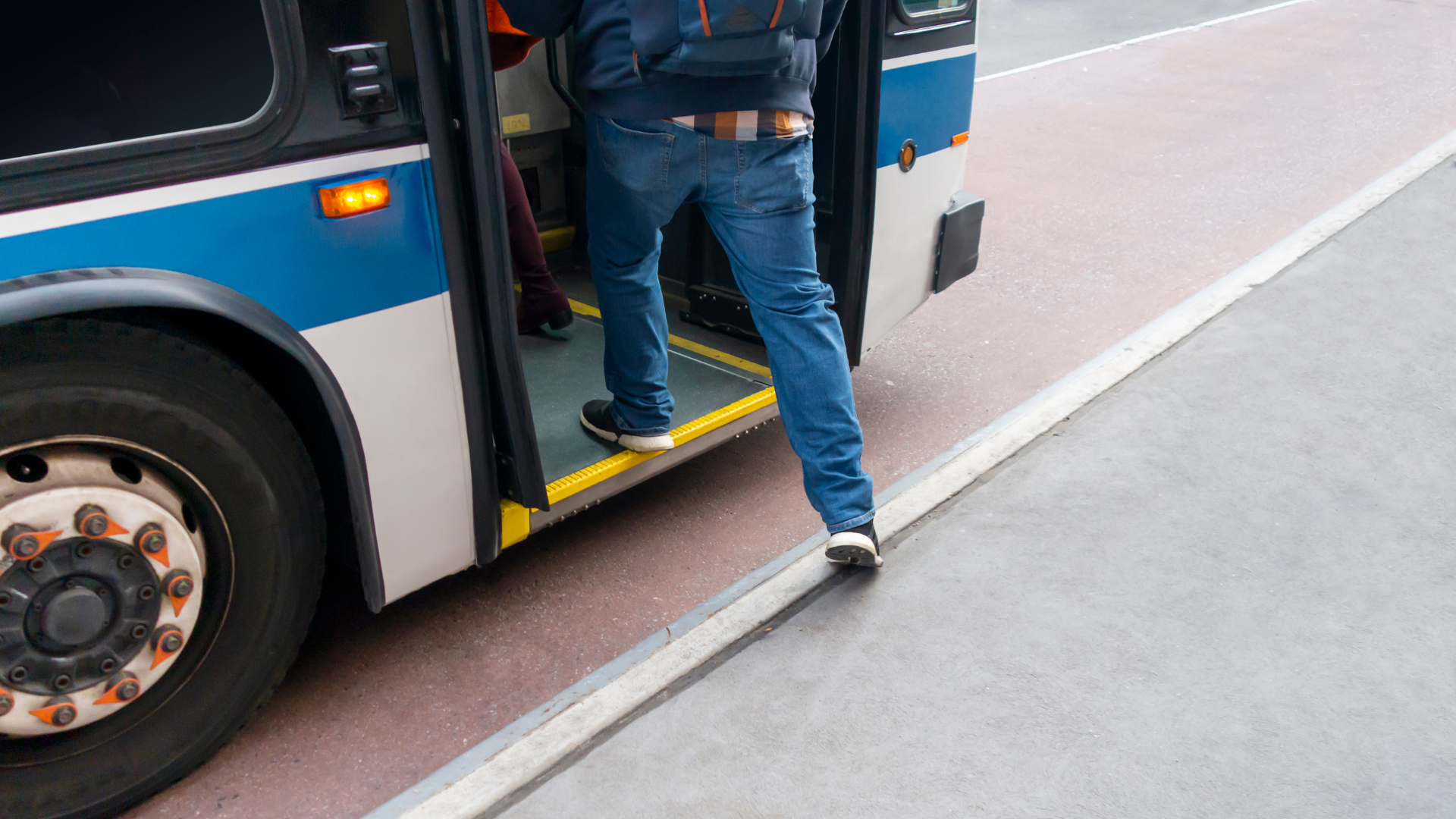 Grenzüberschreitende Buslinie 983: Kompromiss auf dem Tisch – Einigung noch ausständig