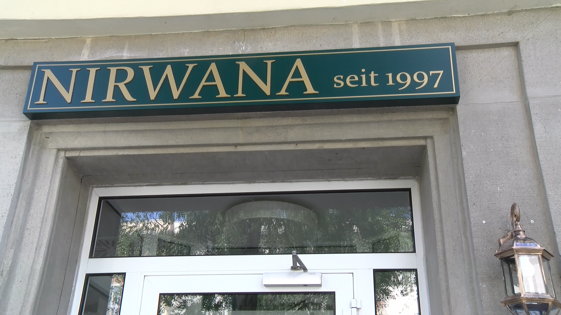 Nirwana Eisenhüttenstadt öffnet