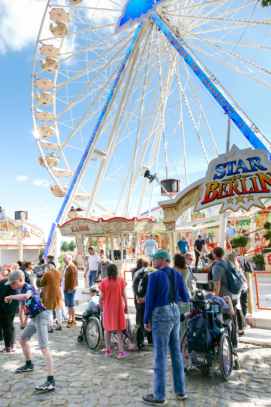 Riesenrad für ALLE – Inklusion hoch hinaus beim Bunten Hering
