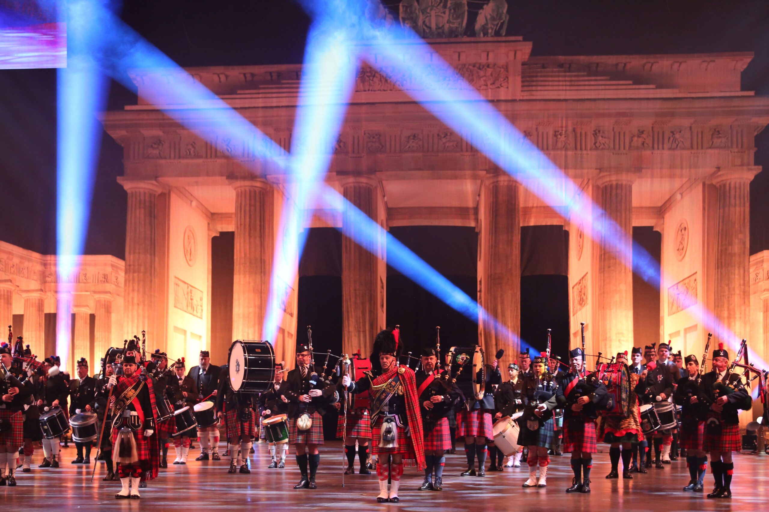 Pipes and Drums beim Berlin Tattoo in der Max-Schmeling-Halle